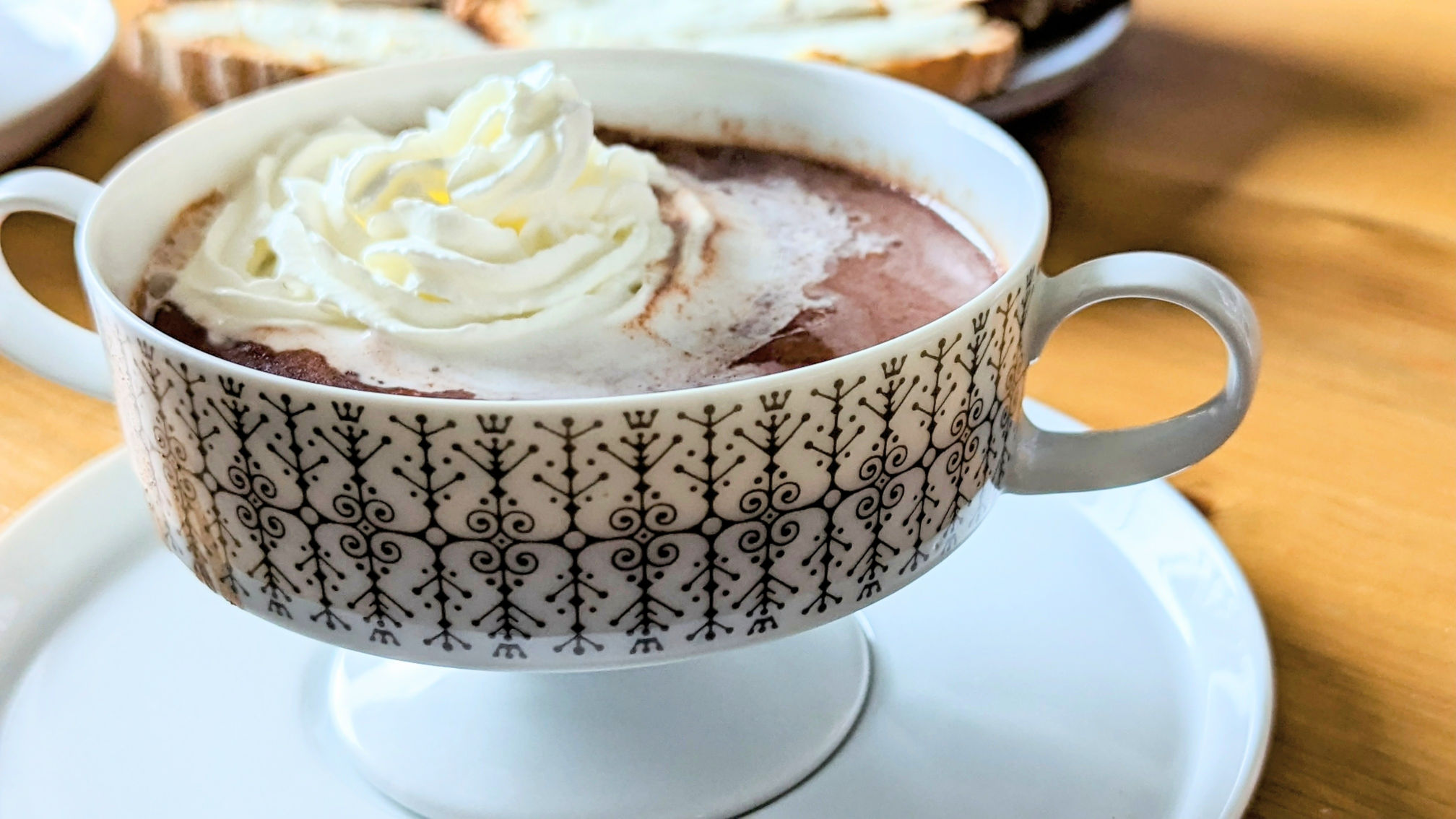 /food_images/hot_chocolate.jpg